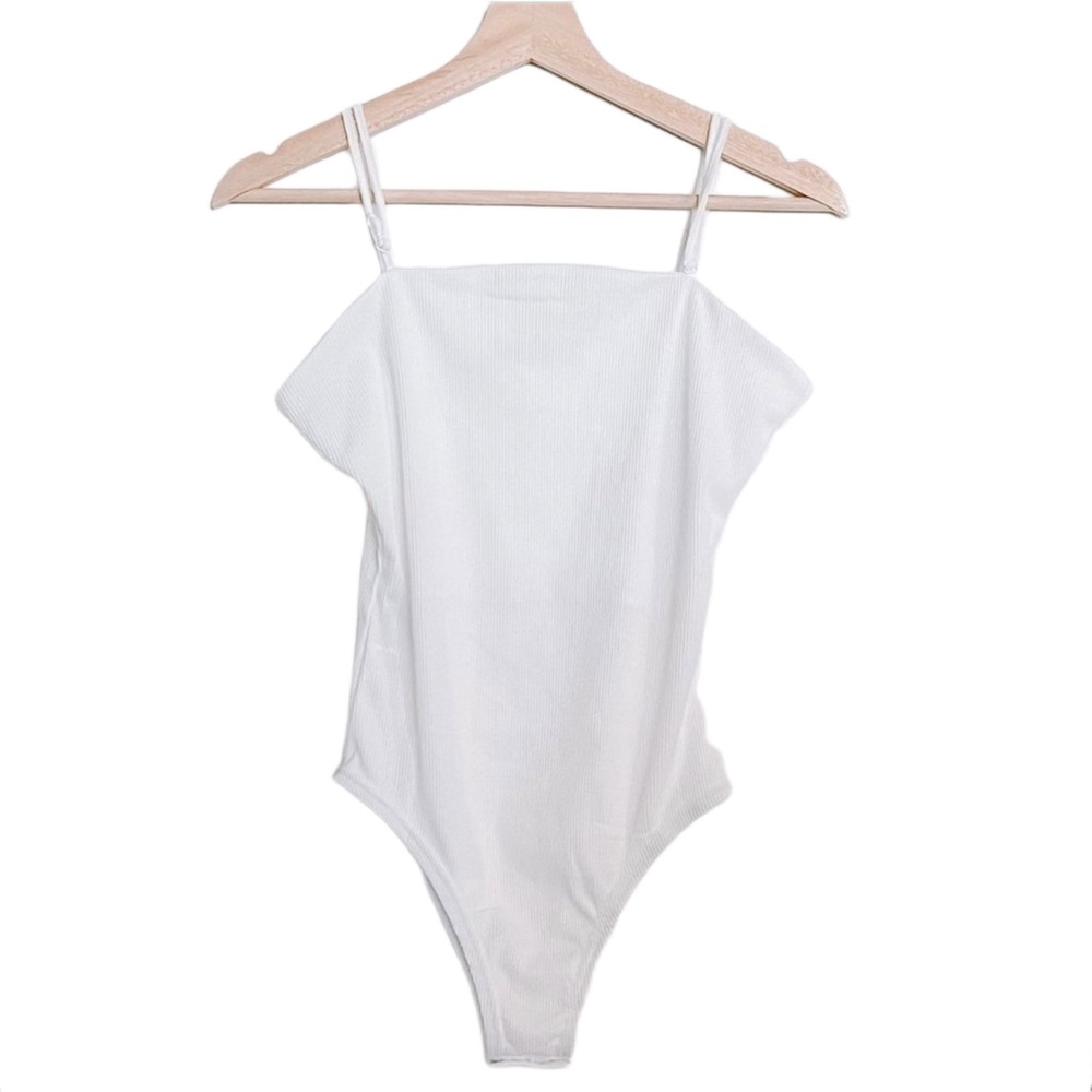 Rib Kbit White Bodysuit